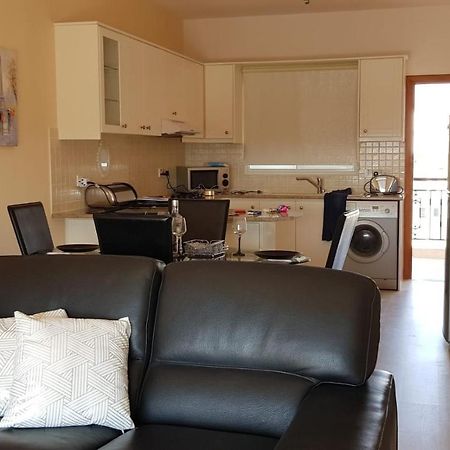 Petras Cozy Nest, 1-Bedroom Apt., Paphos-Universal 외부 사진
